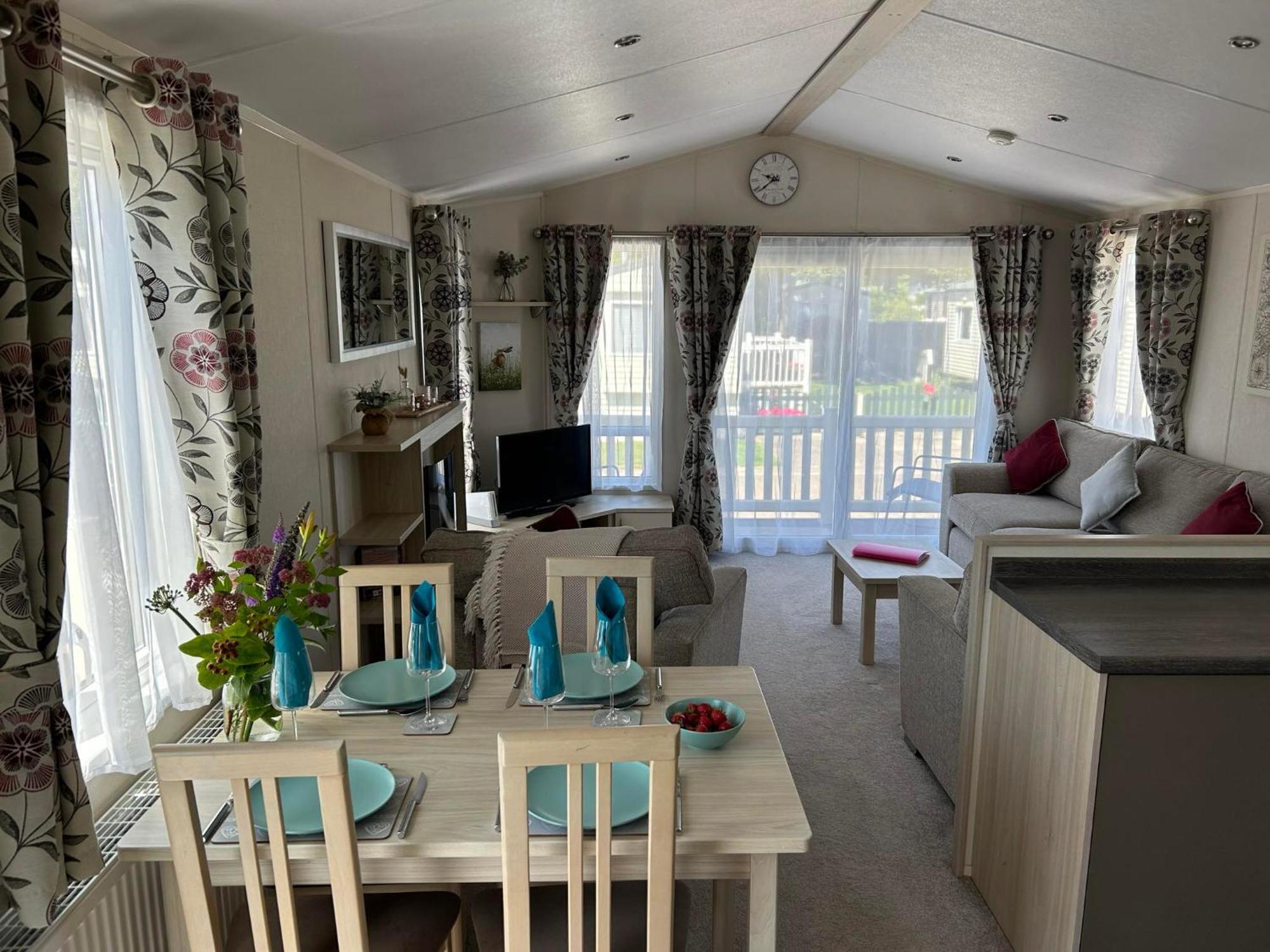 Hares Haven Pet Friendly Sleeps 6 Villa Кингстън ъпон Хъл Екстериор снимка