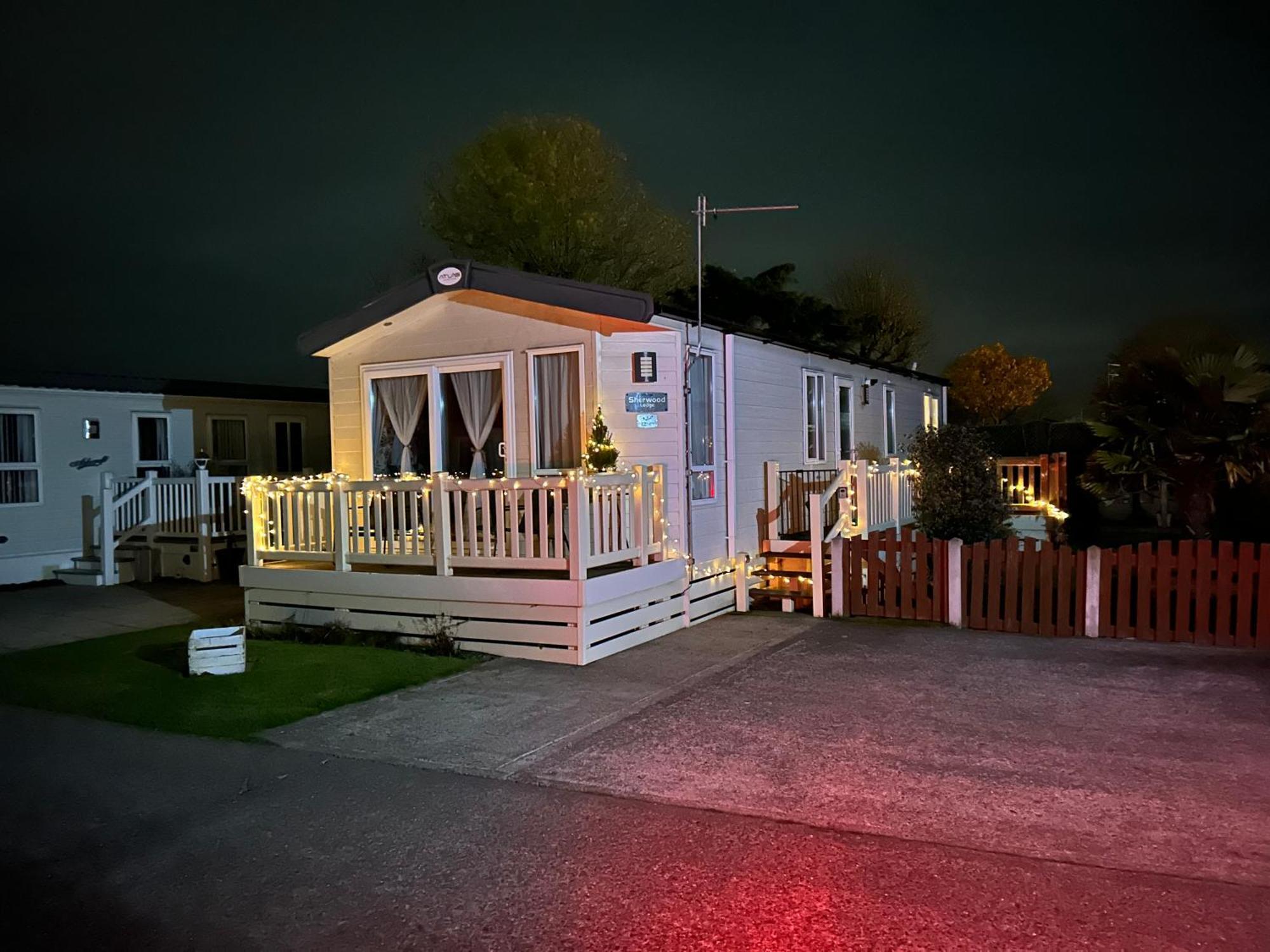 Hares Haven Pet Friendly Sleeps 6 Villa Кингстън ъпон Хъл Екстериор снимка